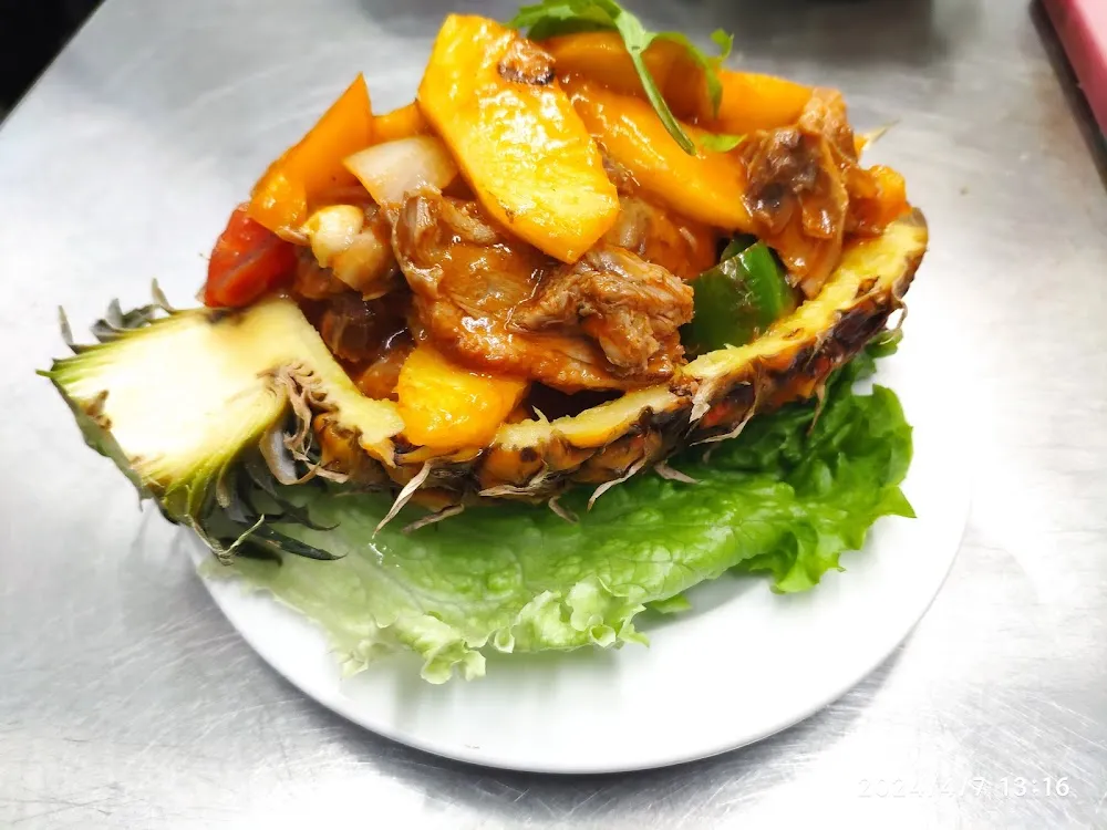 Canard À L'ananas Frais